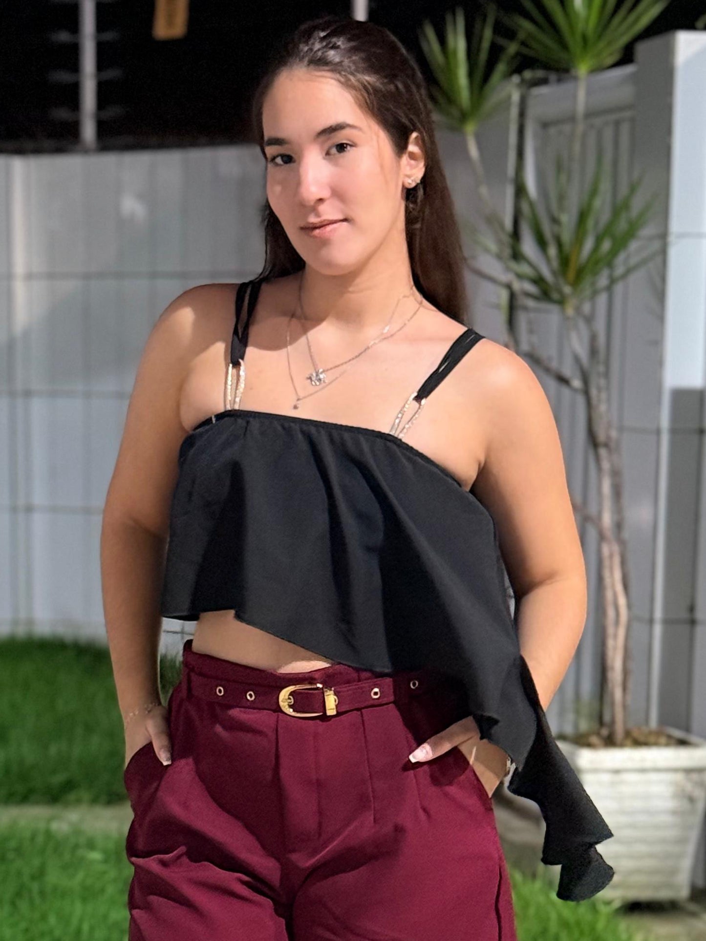 Cropped alça com tira dourada